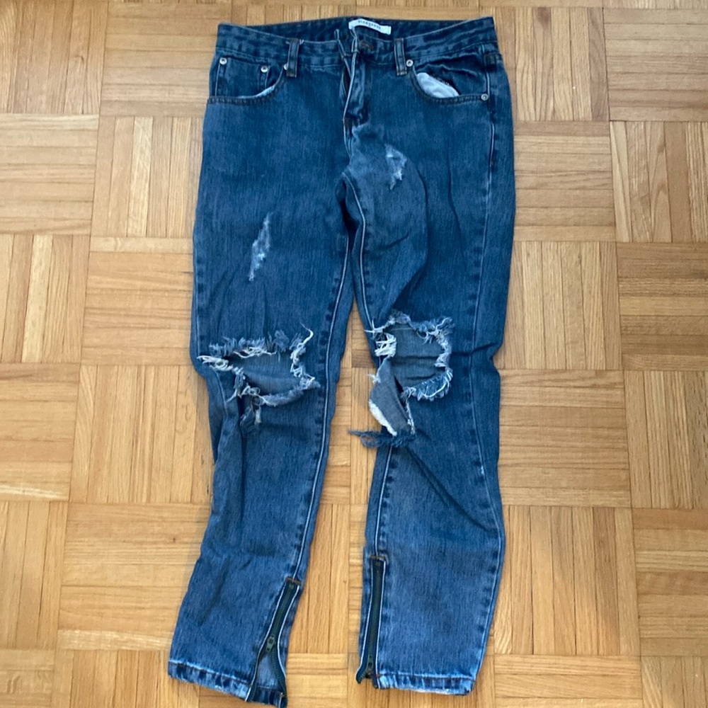 Glamorous low rise ripped jeans